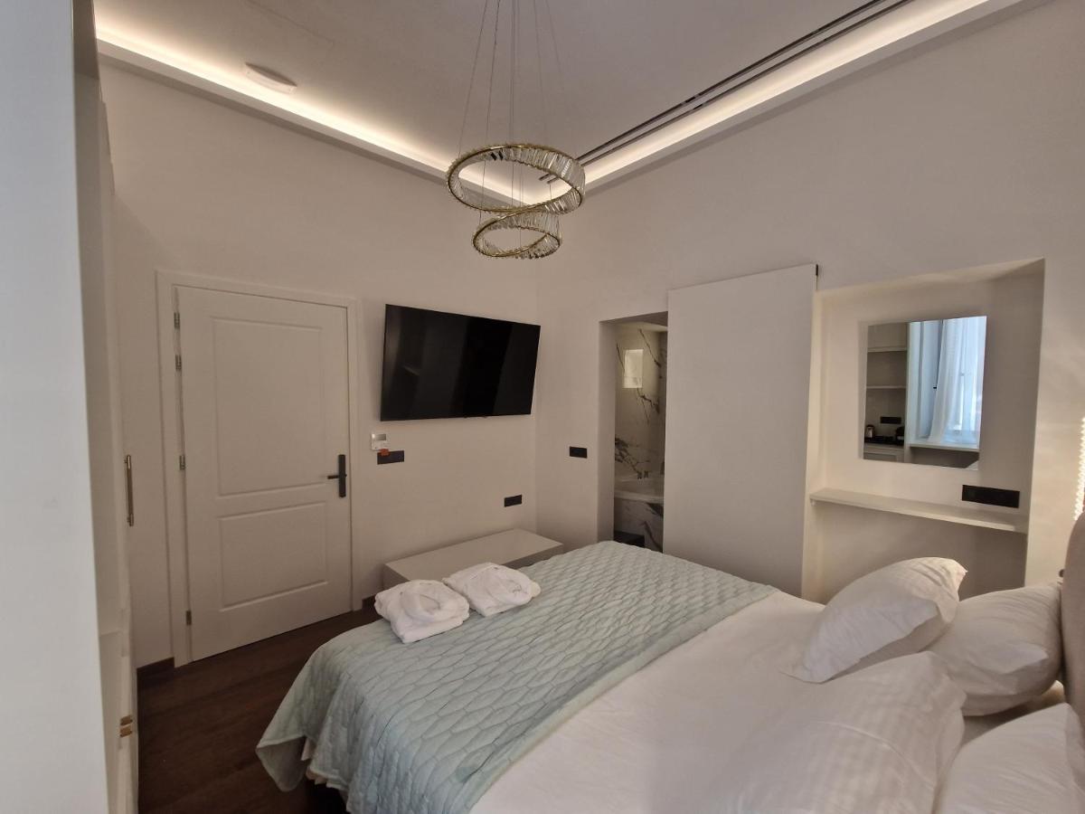 Jensen Luxury Suites Rhodes City Kültér fotó